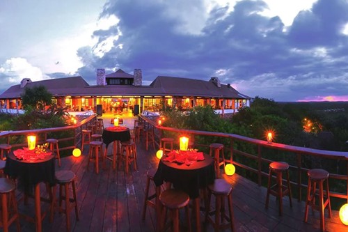 Etosha Safari Camp Lodge (1)